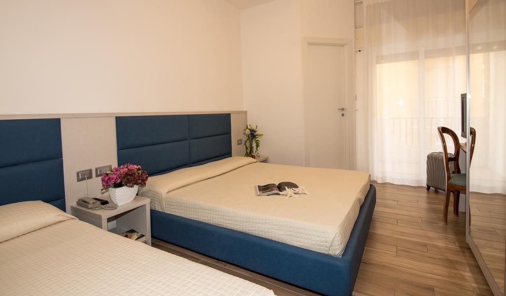 Hotel Nettuno Lido di Jesolo Exterior foto